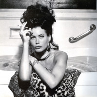 Carre Otis photo #