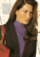 Carre Otis photo #