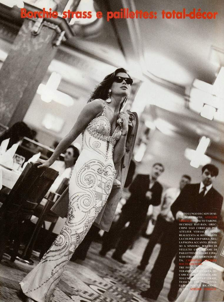 Carre Otis: pic #262320