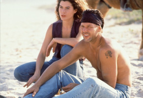 Carre Otis photo #
