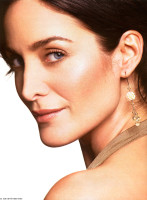 Carrie Anne Moss photo #