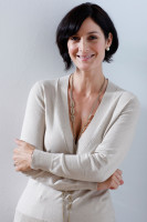 photo 3 in Carrie Anne Moss gallery [id280032] 2010-08-23