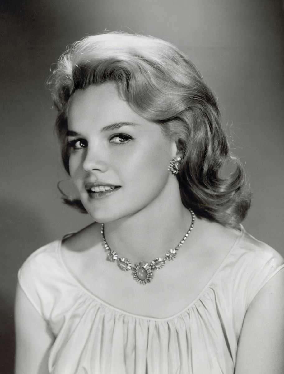 Carroll Baker: pic #425235