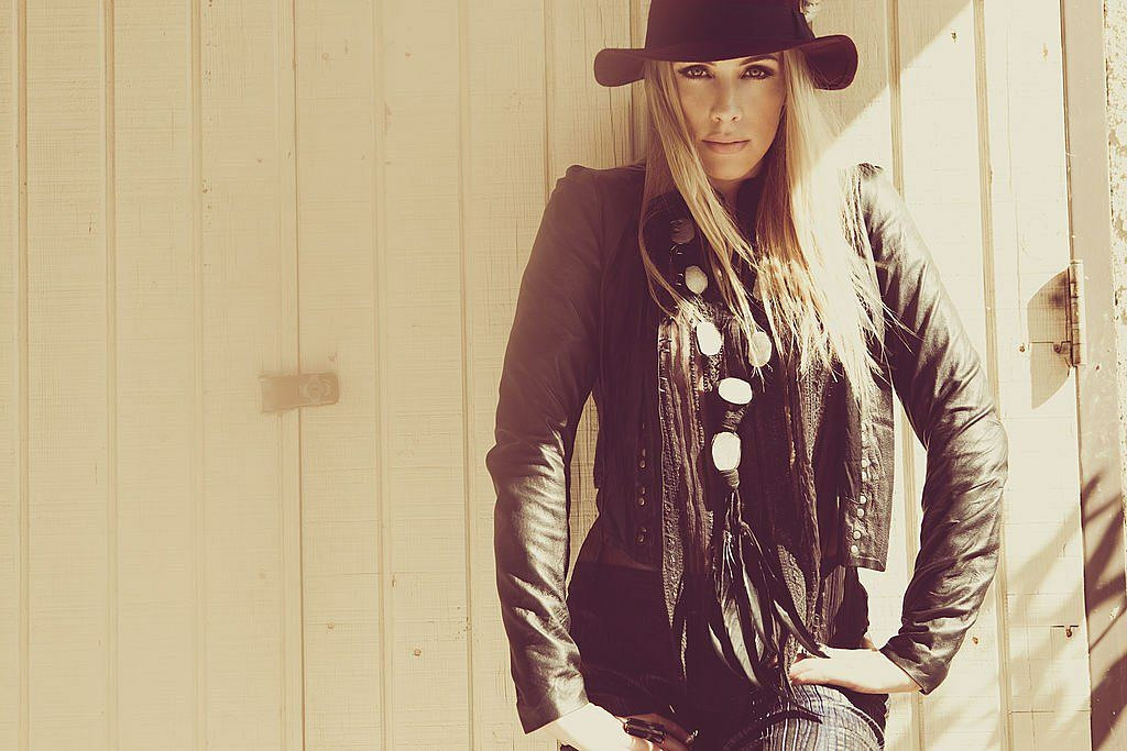 Casey LaBow: pic #902782