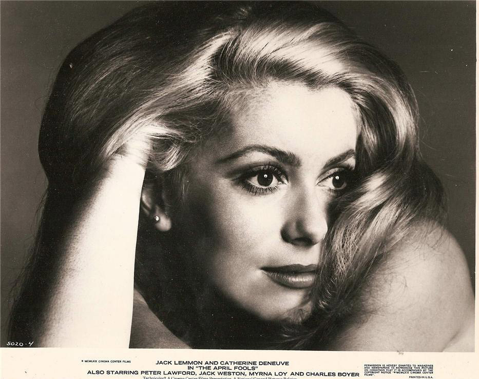 Catherine Deneuve: pic #101545