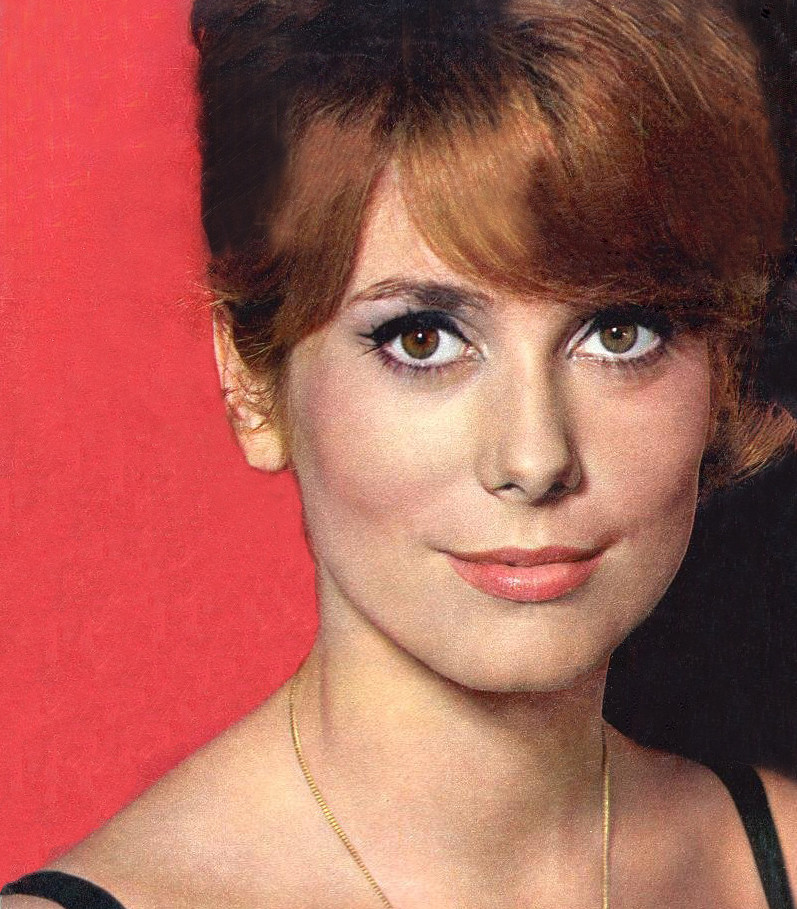 Catherine Deneuve: pic #112264