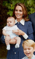 Catherine, Duchess of Cambridge pic #1084821