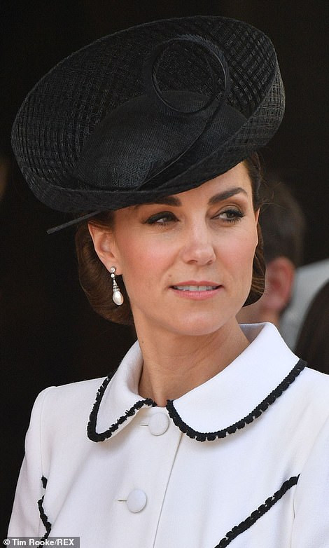 Catherine, Duchess of Cambridge: pic #1146905