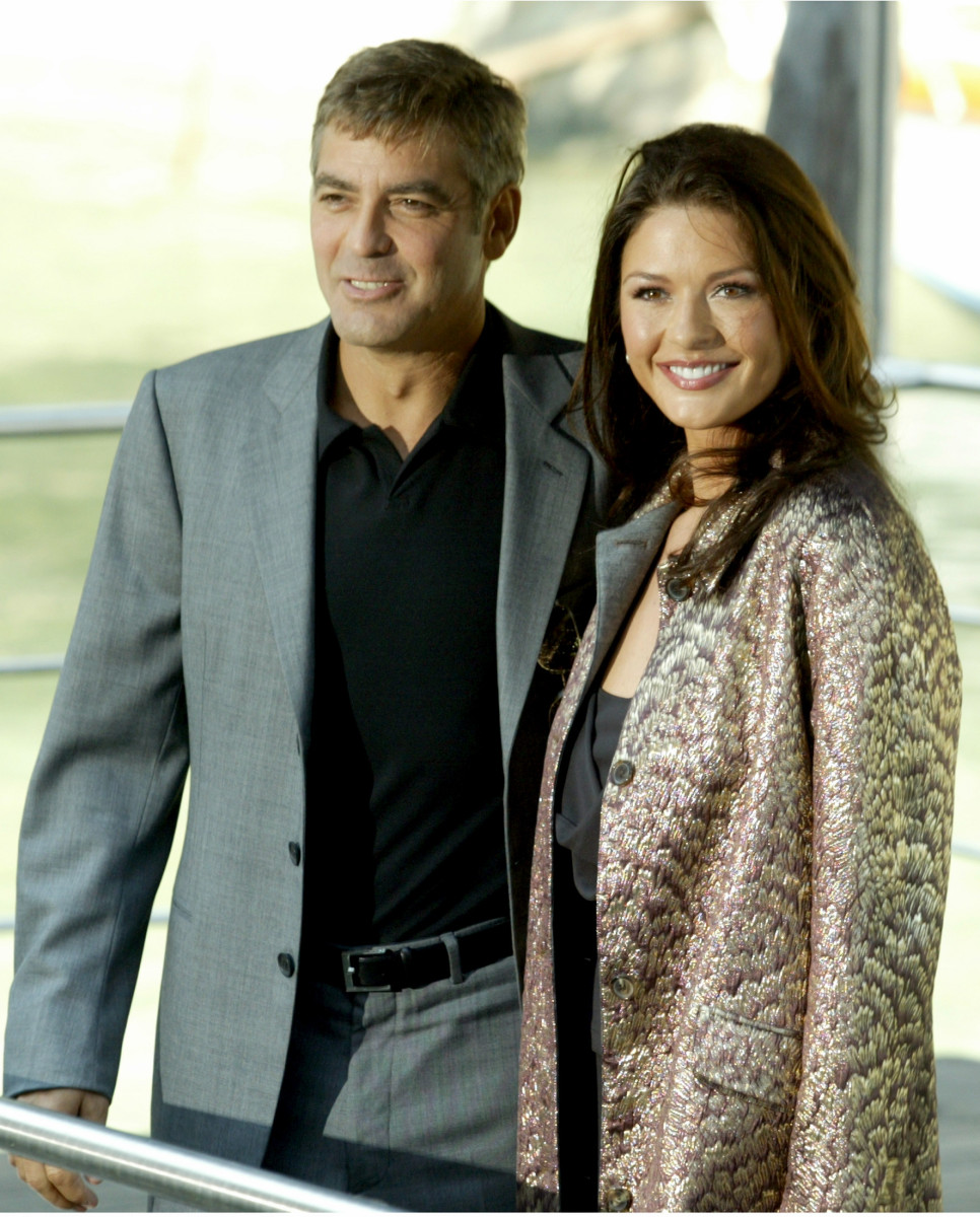 Catherine Zeta Jones: pic #10621