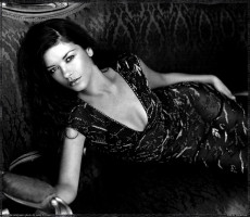 Catherine Zeta Jones photo #