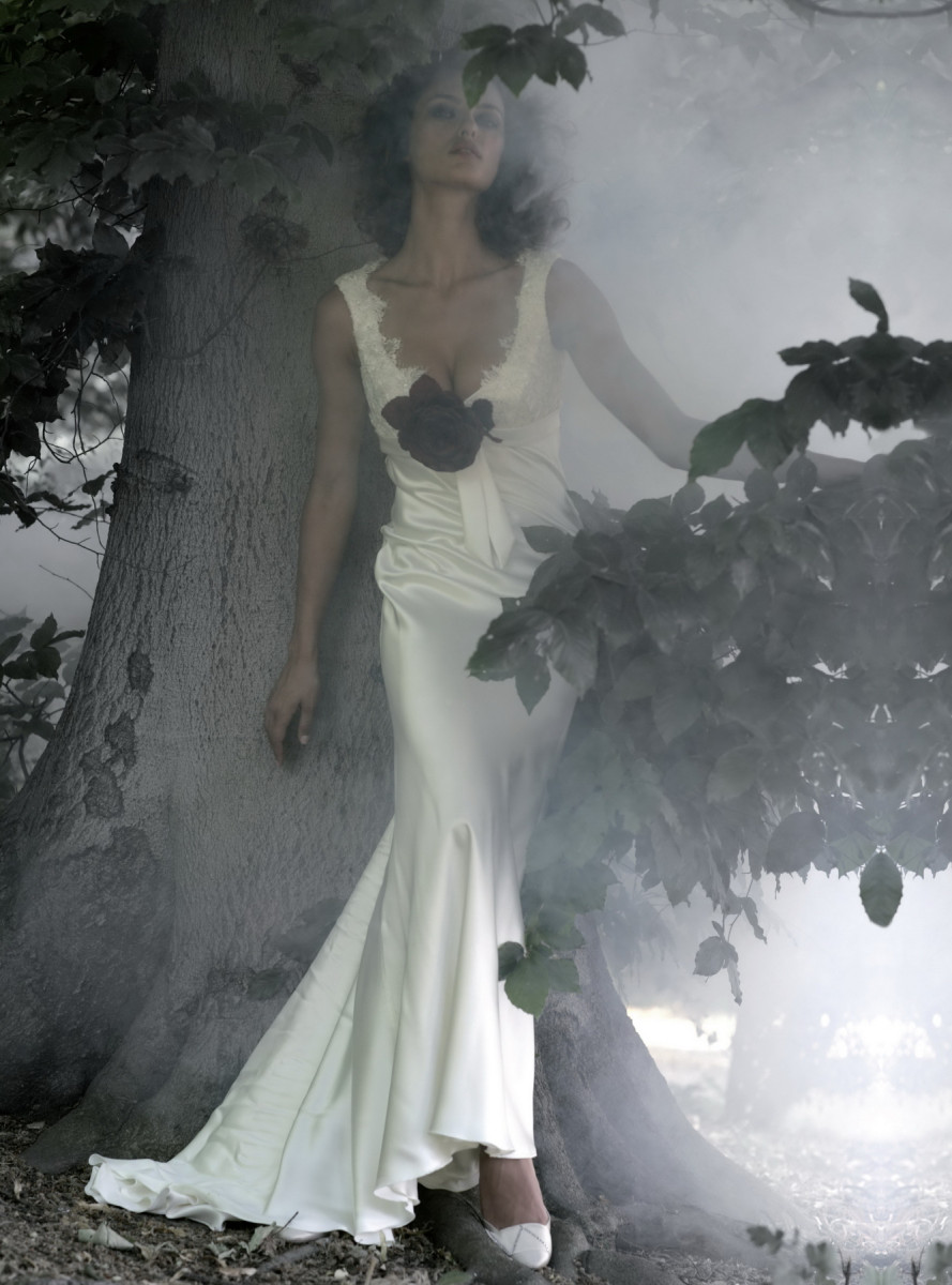 Catrinel Menghia: pic #163449