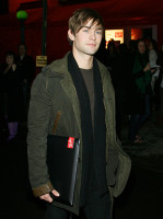 Chace Crawford photo #
