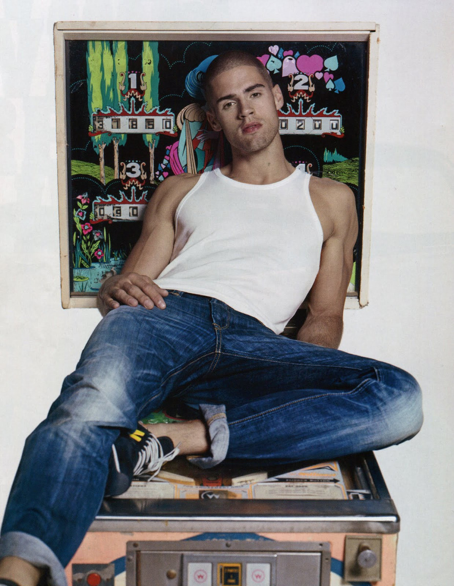 Chad White: pic #269248