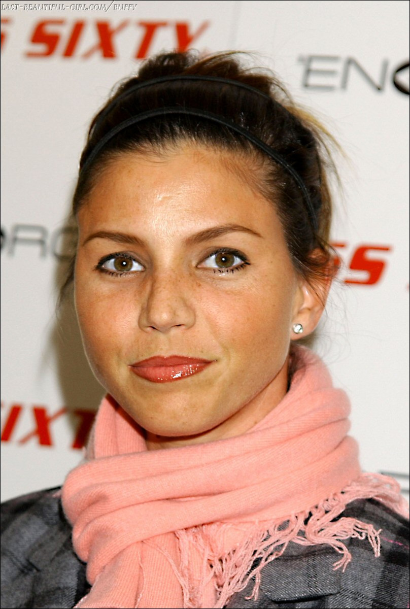 Charisma Carpenter: pic #17957