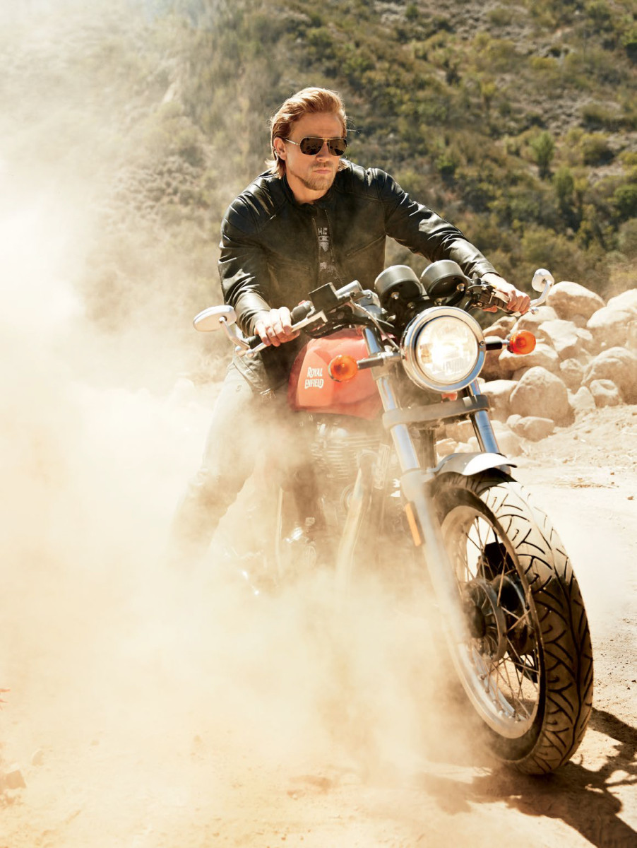 Charlie Hunnam: pic #921229