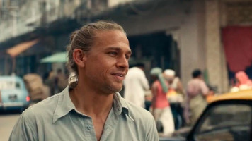 Charlie Hunnam photo #