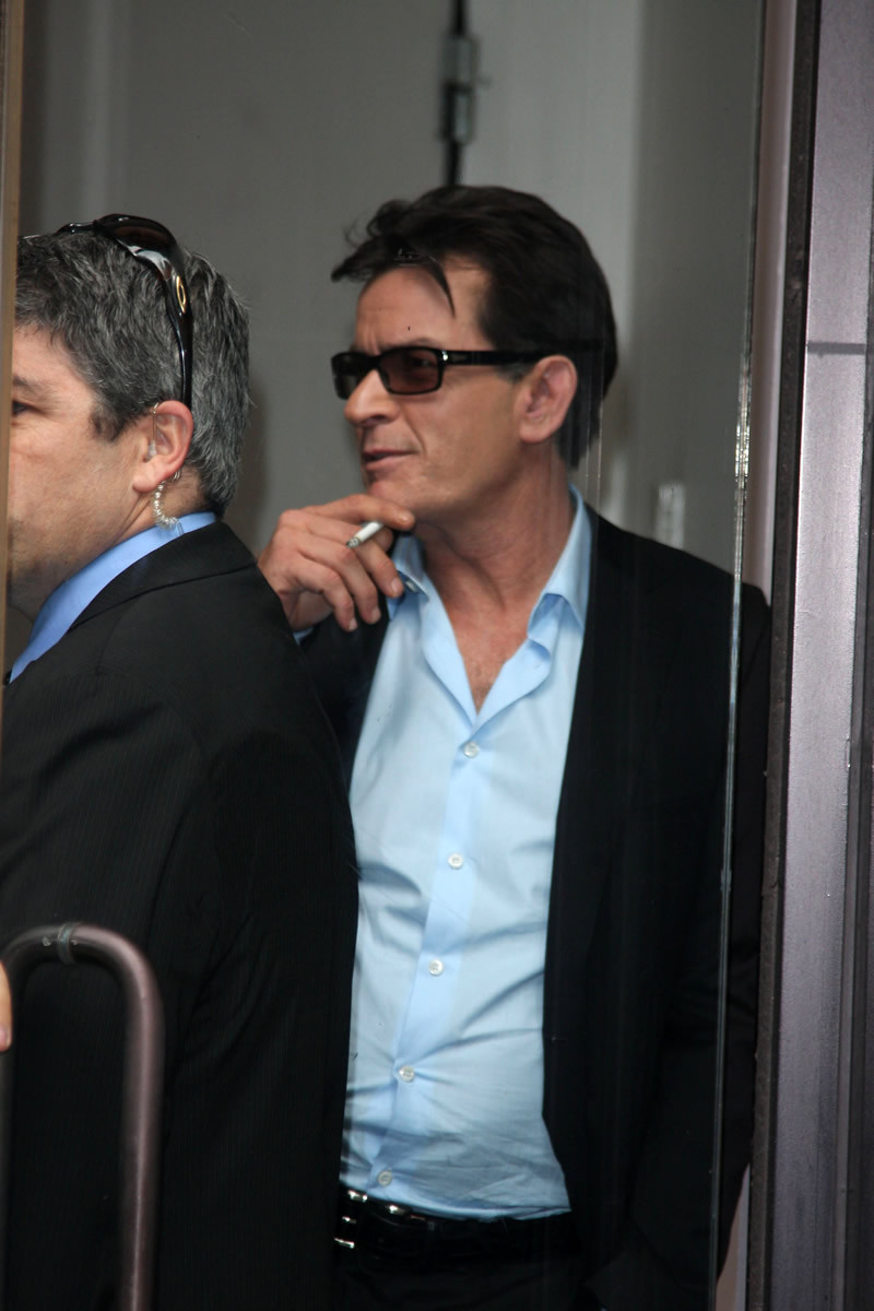 Charlie Sheen: pic #550078