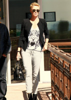 Charlize Theron photo #