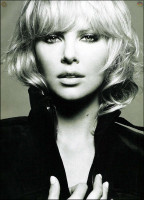 Charlize Theron pic #12228