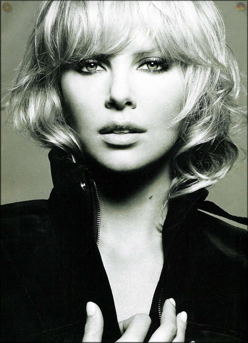 Charlize Theron: pic #12228