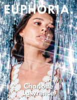 Charlotte Lawrence photo #