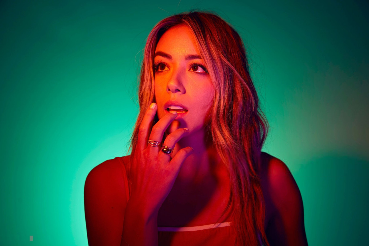 Chloe Bennet: pic #1053200