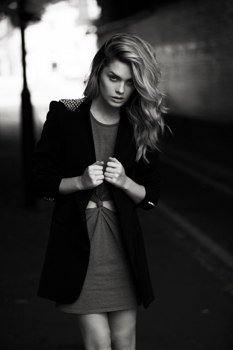 Chloe Lloyd: pic #955858
