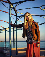 Chloe Lloyd photo #