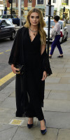Chloe Lloyd photo #
