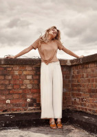Chloe Lloyd photo #