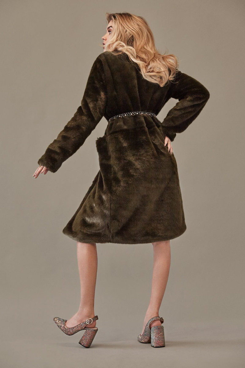 Chloe Lloyd: pic #930667