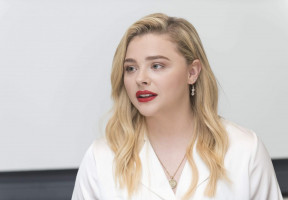 Chloe Moretz photo #