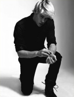 Chord Overstreet photo #