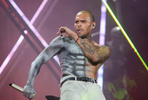 photo 9 in Chris Brown gallery [id507432] 2012-07-06