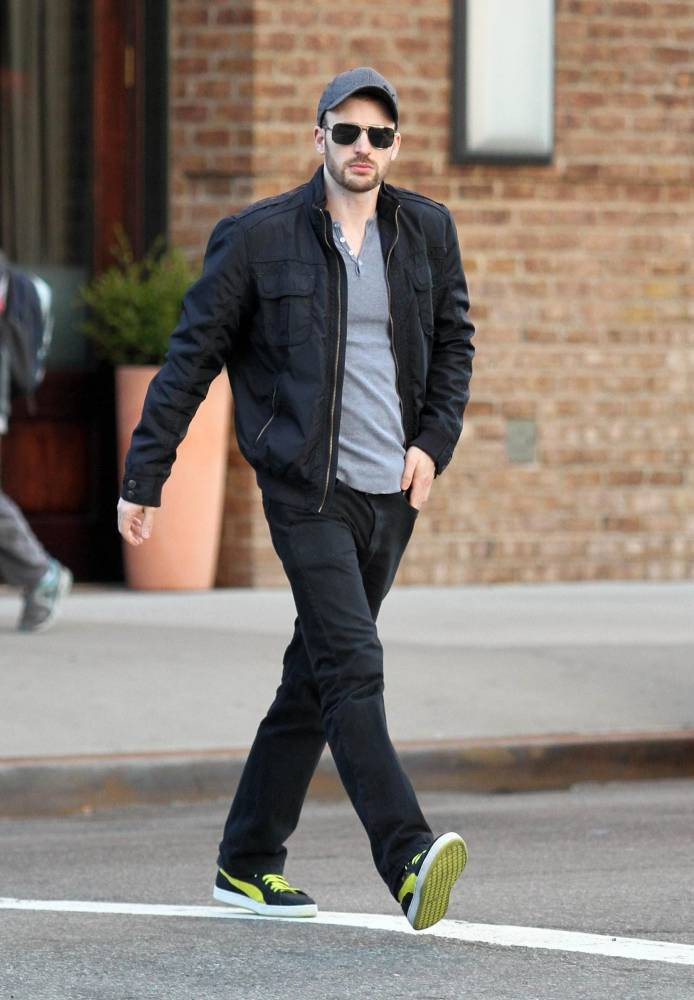 Chris Evans: pic #451455