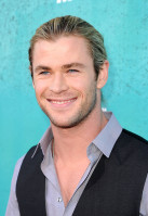 Chris Hemsworth photo #