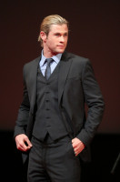 Chris Hemsworth photo #