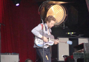 Chris Martin photo #