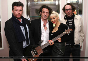 Christina Aguilera photo #