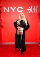 Christina Aguilera photo #