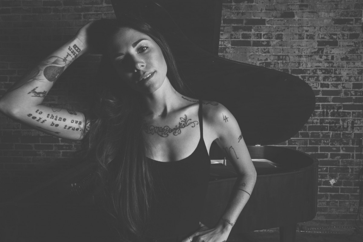 Christina Perri: pic #940149