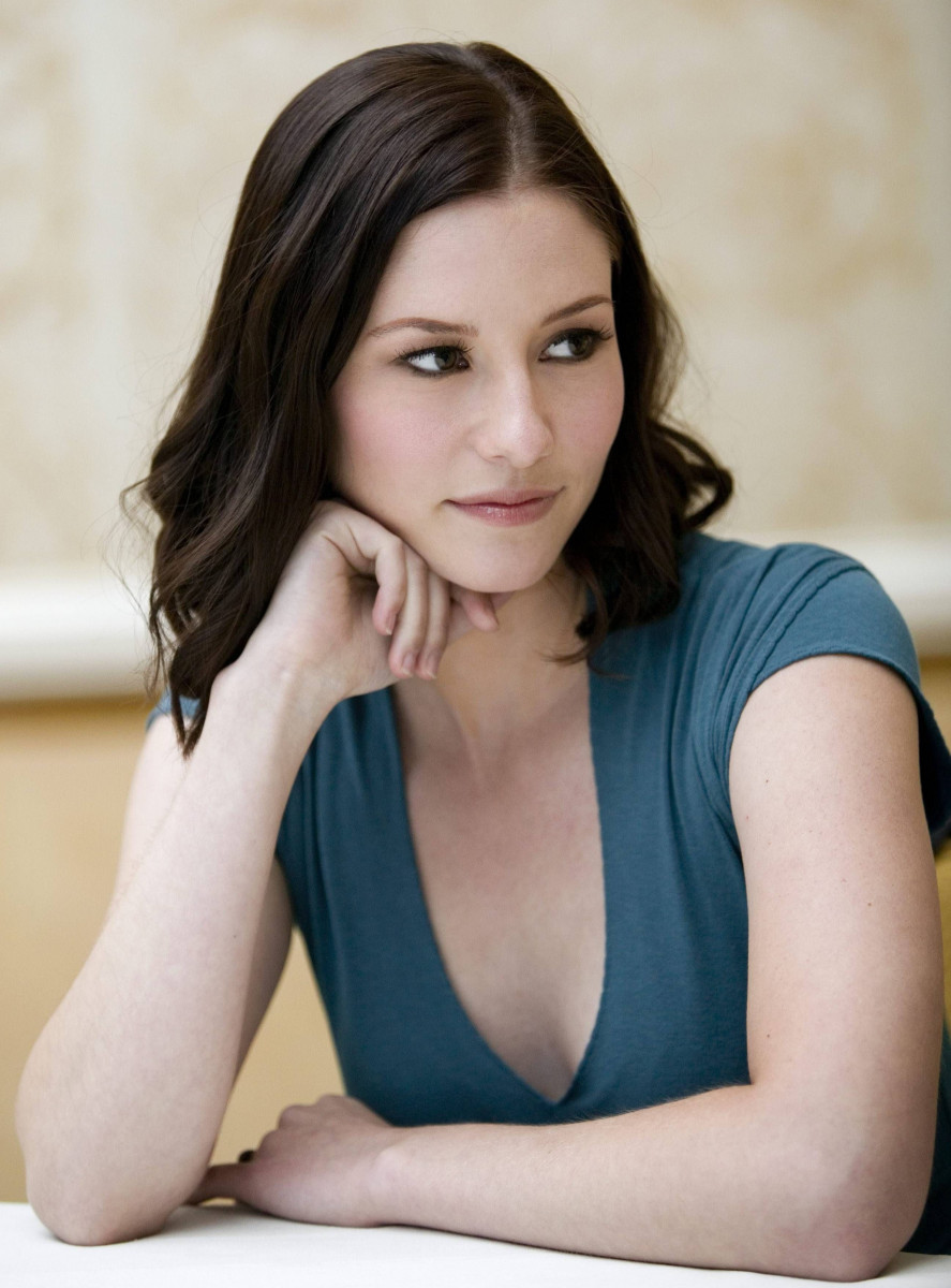 Chyler Leigh: pic #1265391