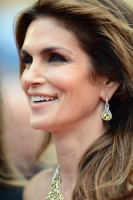 Cindy Crawford photo #