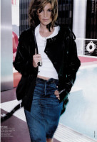 Cindy Crawford photo #