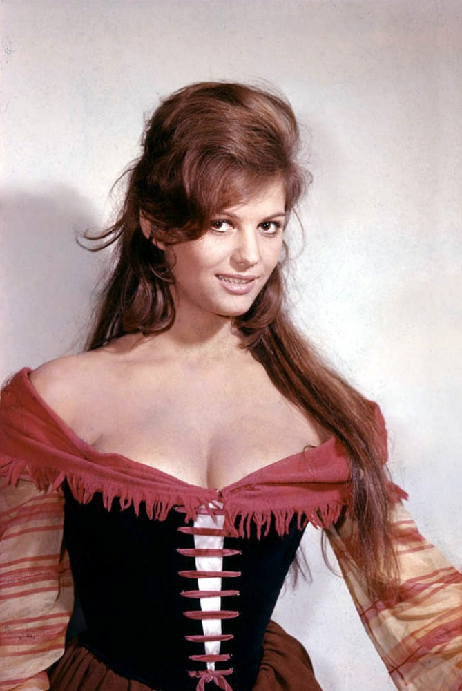 Claudia Cardinale: pic #485664