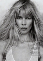 Claudia Schiffer photo #