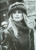 Claudia Schiffer photo #