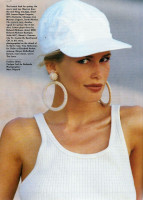 Claudia Schiffer photo #