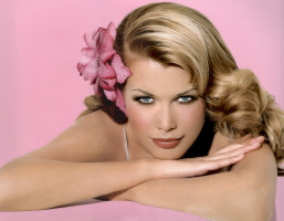 Claudia Schiffer photo #