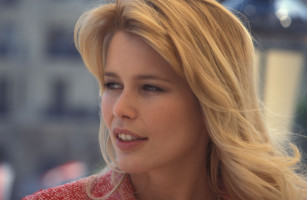 Claudia Schiffer photo #